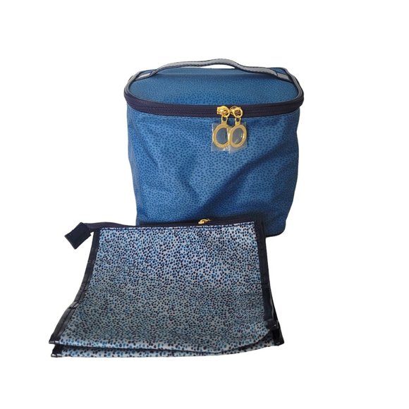 Estee Lauder Make up  Travel Bags - Picture 1 of 5